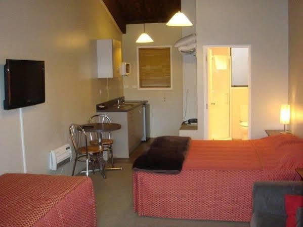 Alpine Motel Ohakune Buitenkant foto